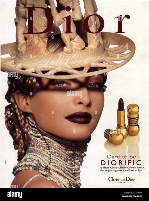 égéries dior 1990|Dior magazine campaigns.